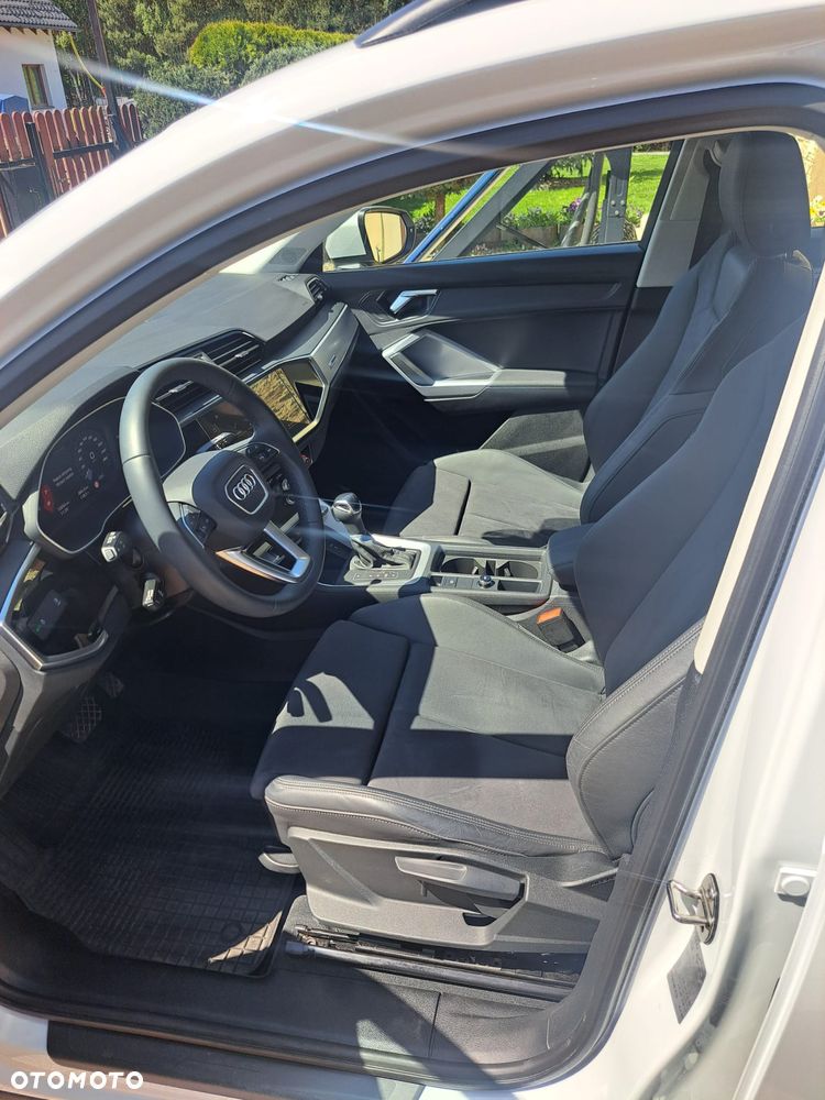 Audi Q3 35 TFSI S tronic - 10