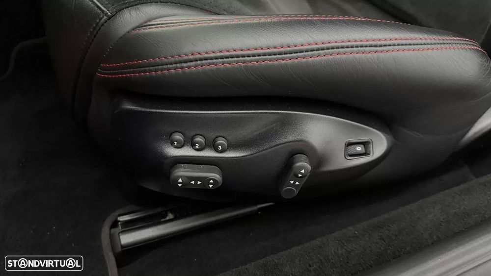 Maserati Granturismo 4.7 V8 MC - 33