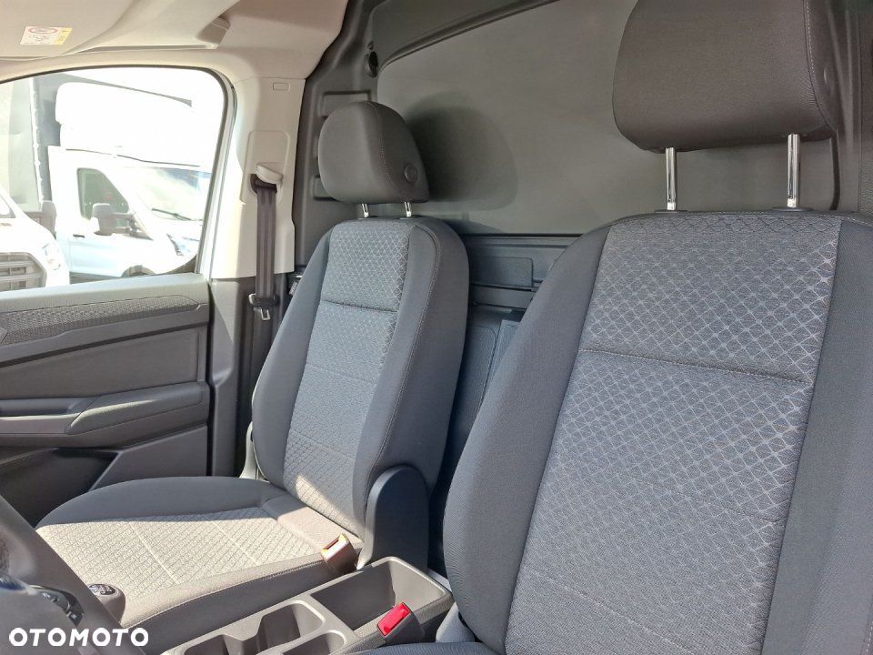 Ford Transit Connect - 12
