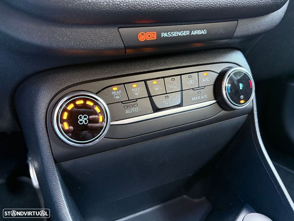 Ford Fiesta 1.0 EcoBoost ST-Line - 52