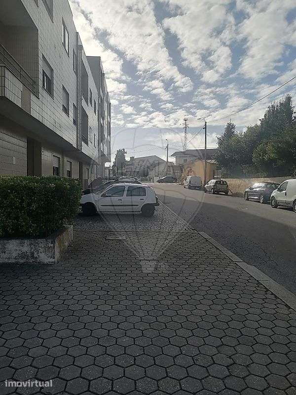 Garagem  para venda - Grande imagem: 2/4