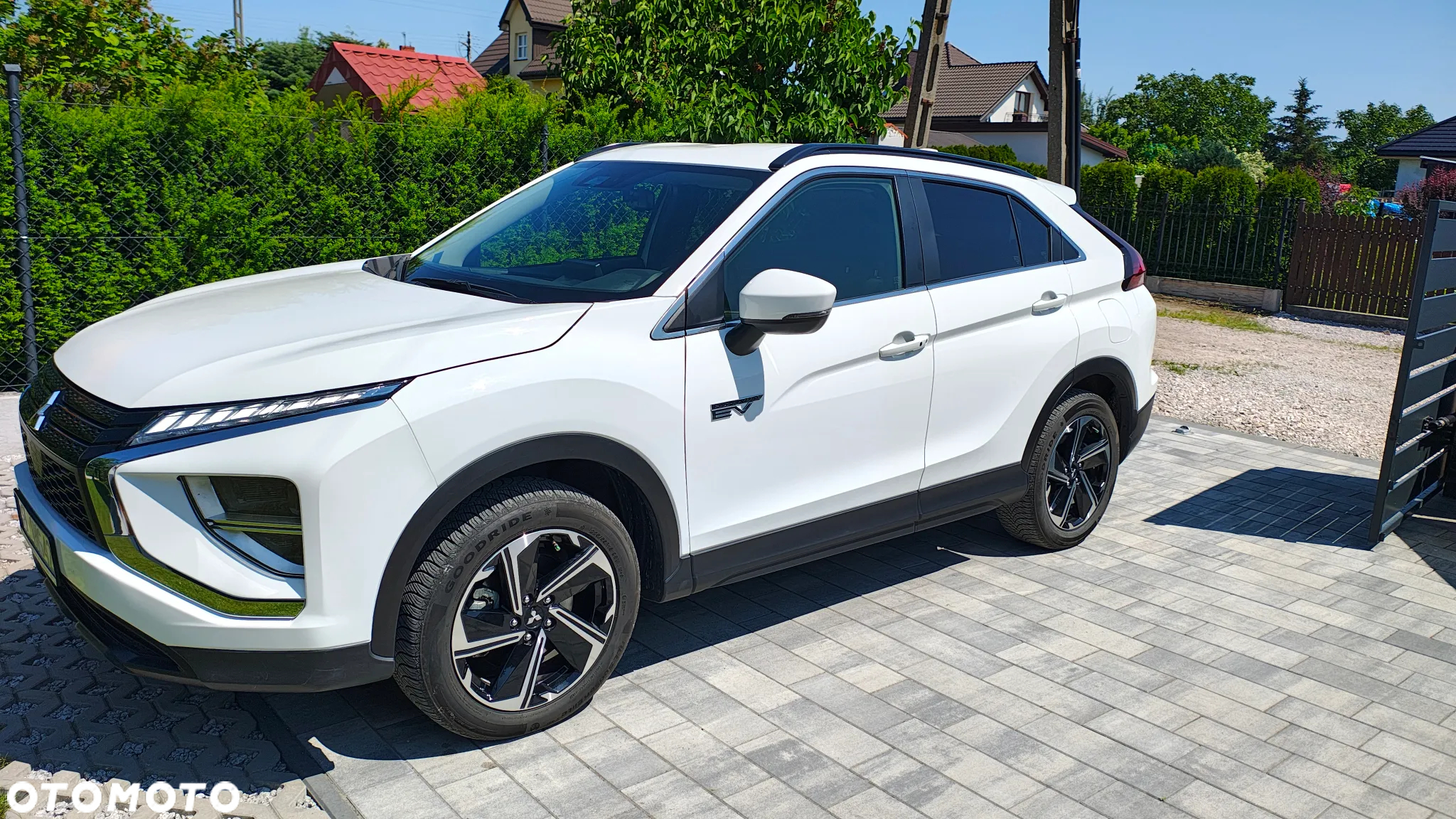 Mitsubishi Eclipse Cross 2.4 PHEV Instyle Plus - 3