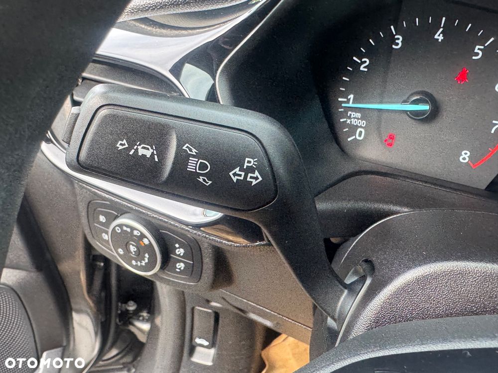 Ford Fiesta - 21