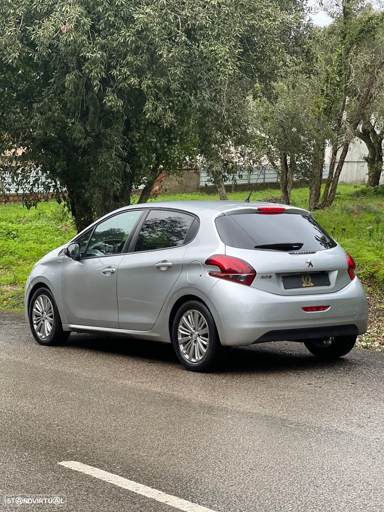 Peugeot 208 1.2 PureTech Style - 7