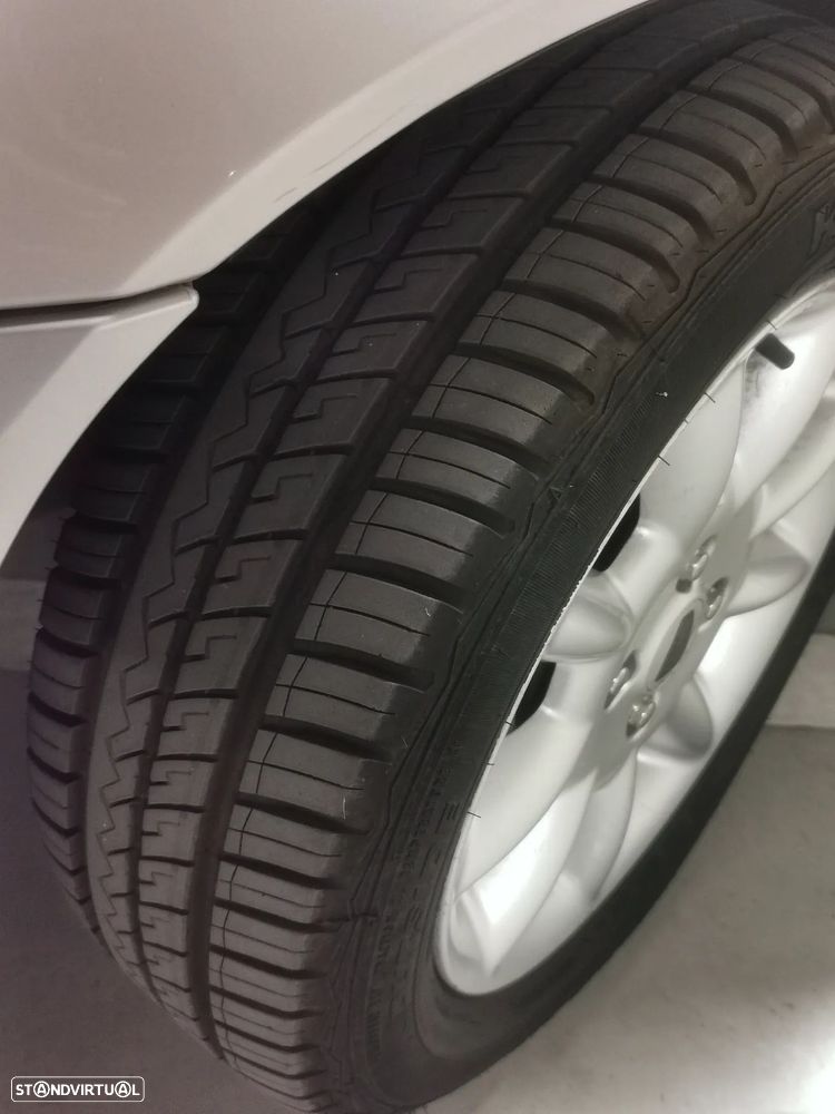 Rover 45 1.4 Connoisseur - 6