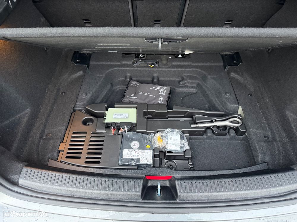 Mercedes-Benz A 180 d AMG Line Aut. - 40