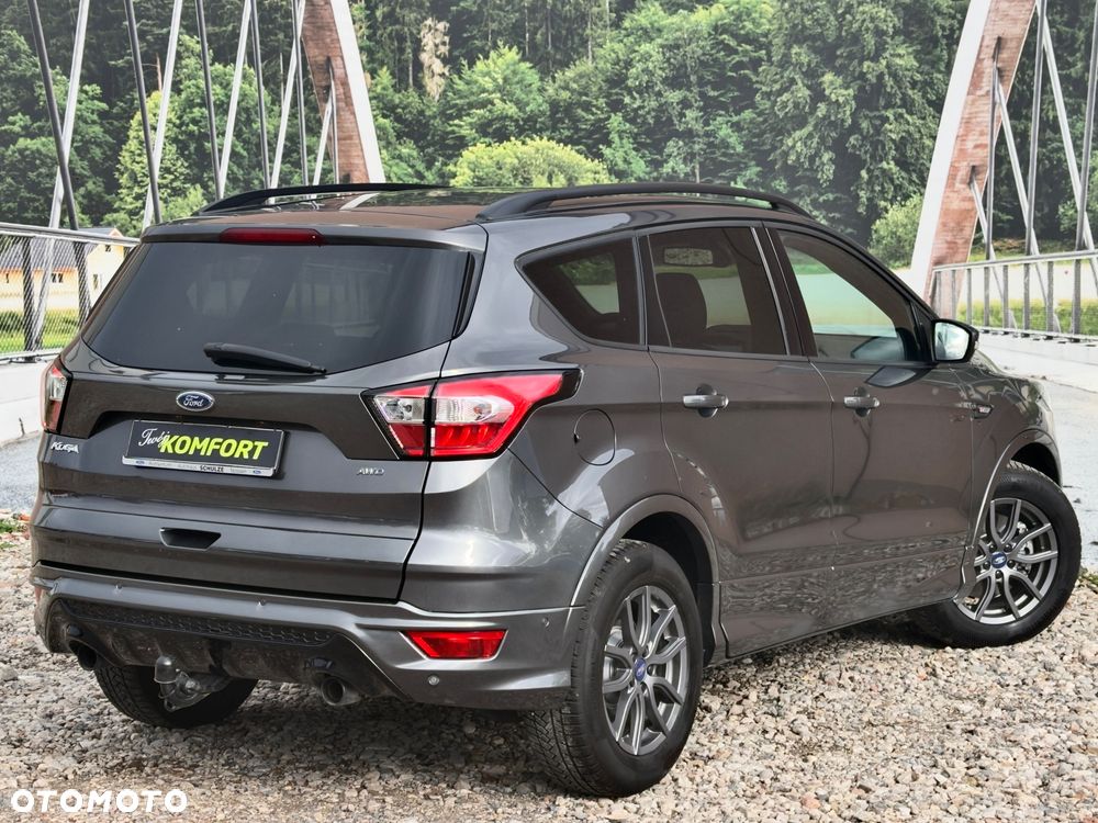 Ford Kuga 2.0 TDCi 4x4 ST-Line - 14