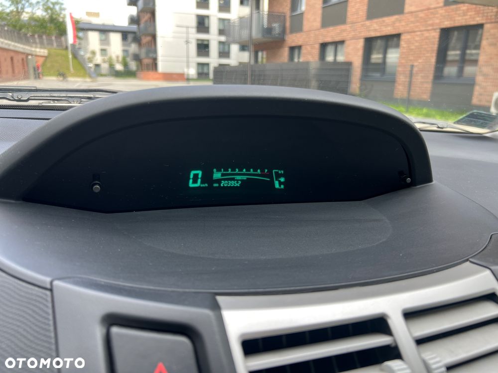 Toyota Yaris 1.0 Luna A/C - 9