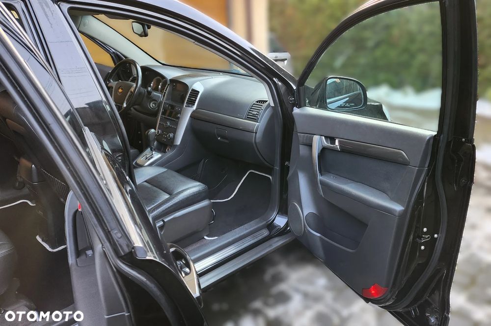 Chevrolet Captiva 3.2 4WD 7 Sitzer LT - 11