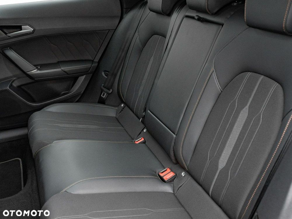 Cupra Formentor 1.5 TSI DSG - 25