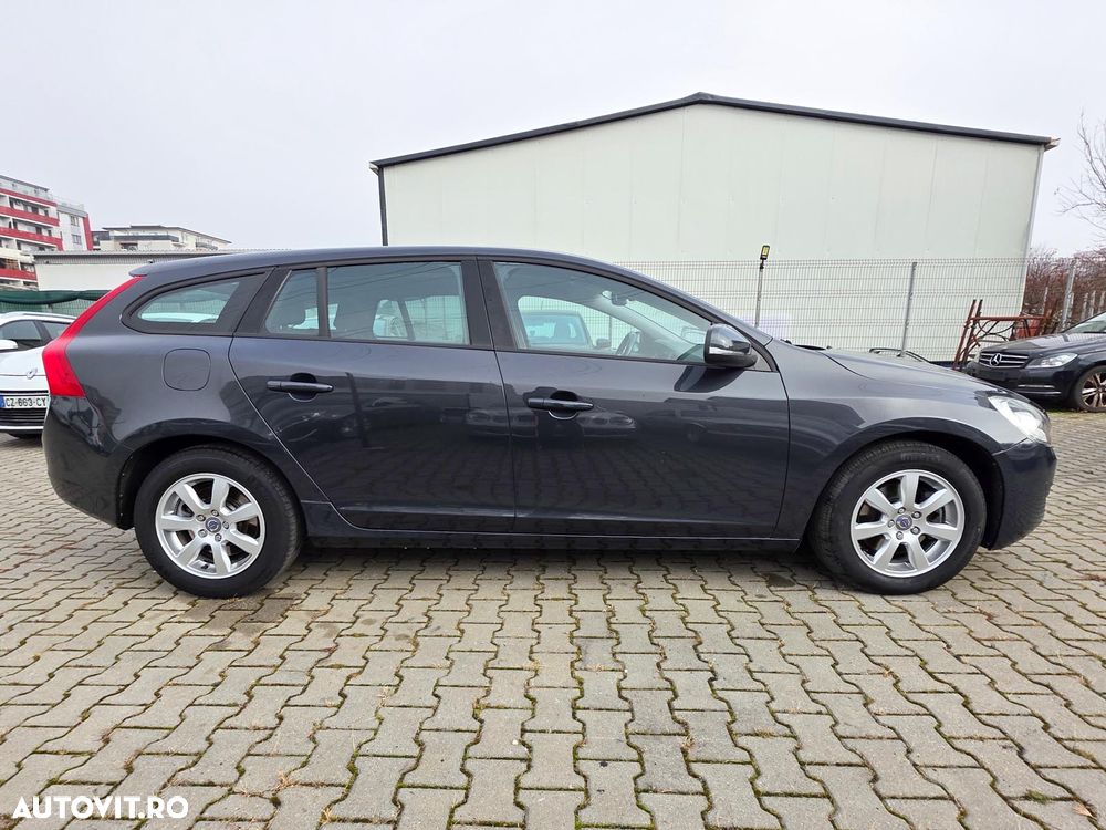 Volvo V60 DRIVe Kinetic - 11