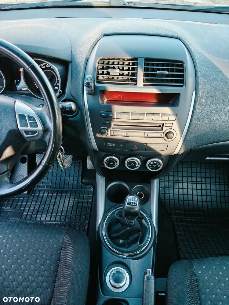 Mitsubishi ASX 1.8 DID Instyle 4WD AS&G - 10