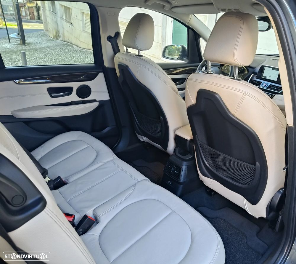BMW 216 Gran Tourer d 7L Line Luxury Auto - 23