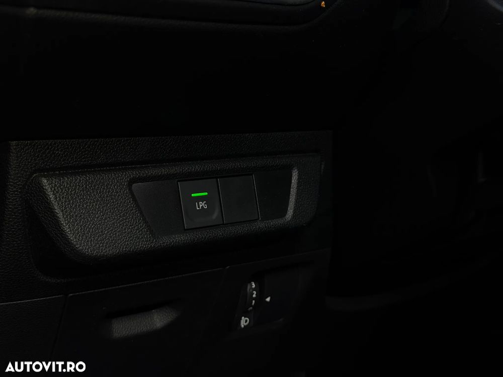 Dacia Sandero Stepway ECO-G 100 MT6 Comfort - 25