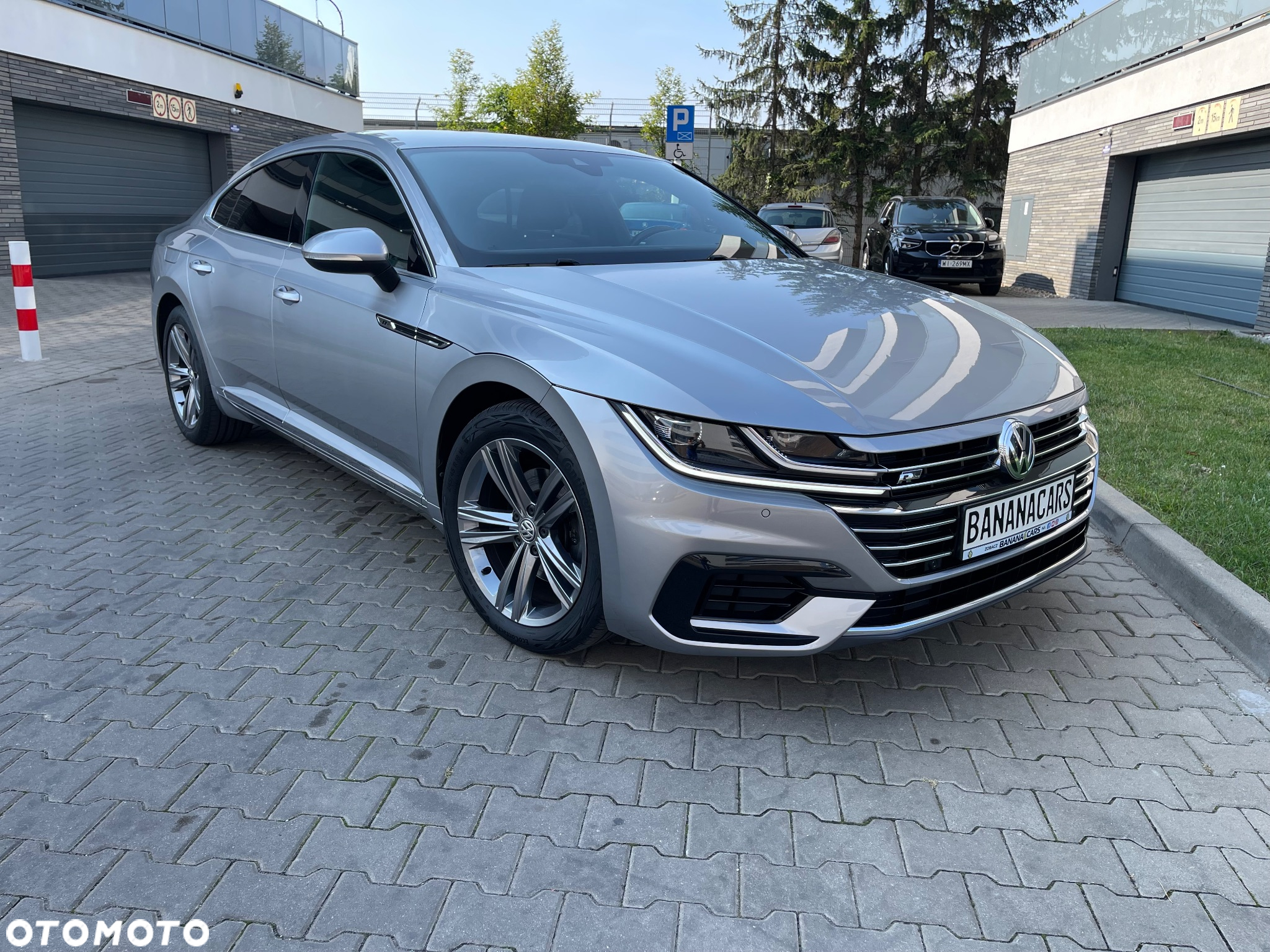 Volkswagen Arteon 2.0 TDI SCR Essence - 17