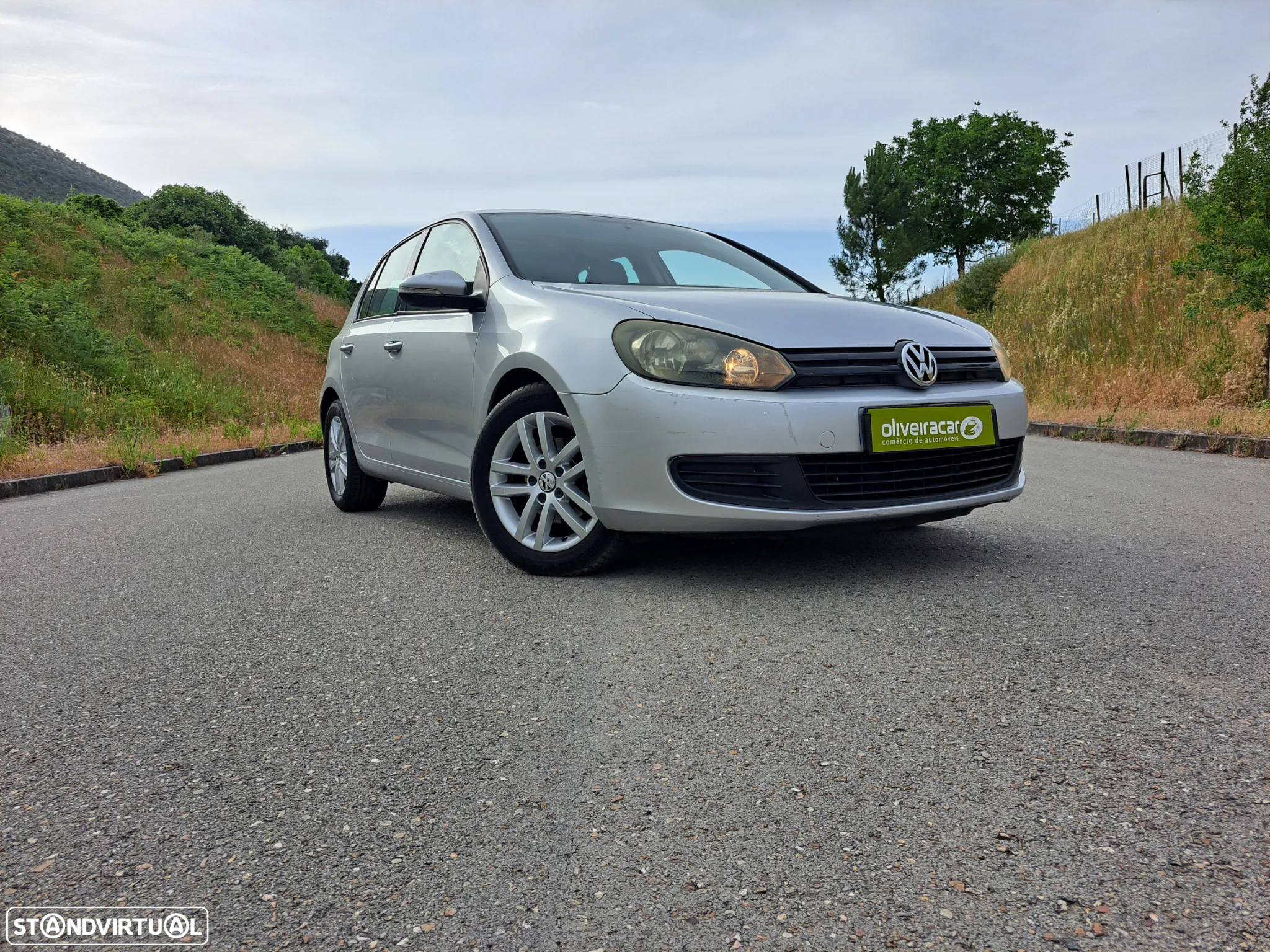 VW Golf 2.0 TDi Confortline - 2