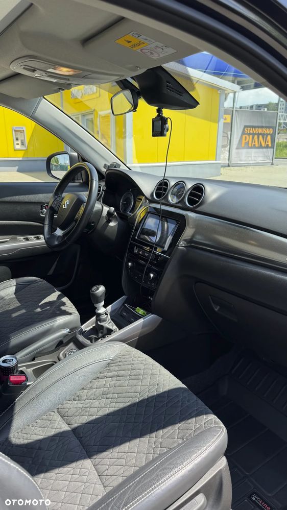 Suzuki Vitara - 12