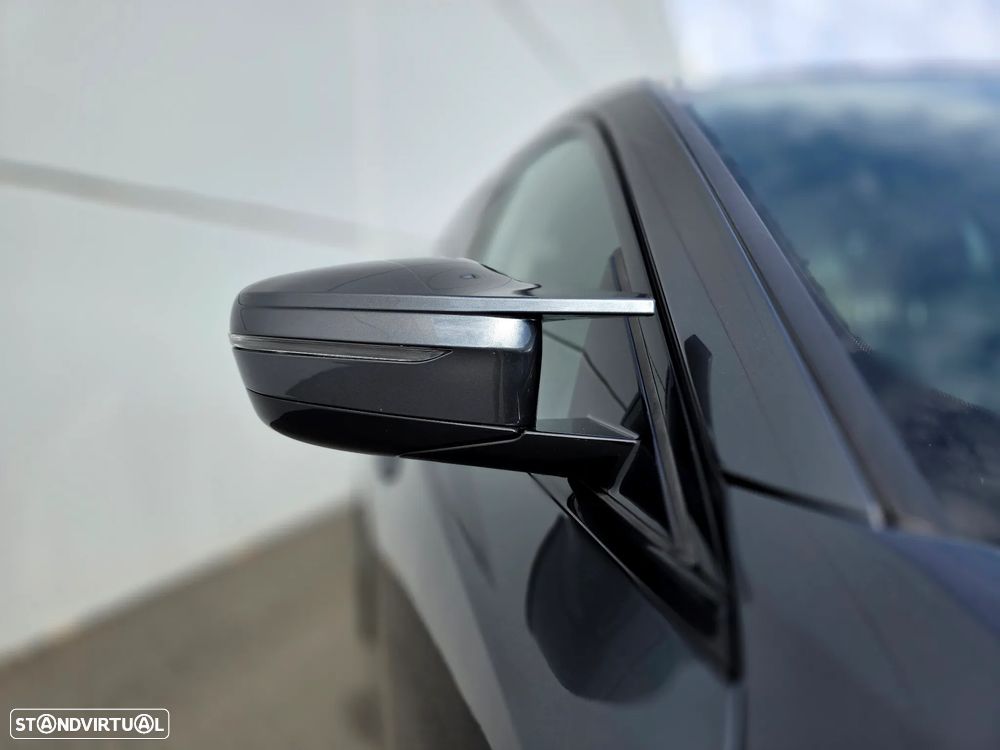 BMW 330 e Pack M Auto - 17