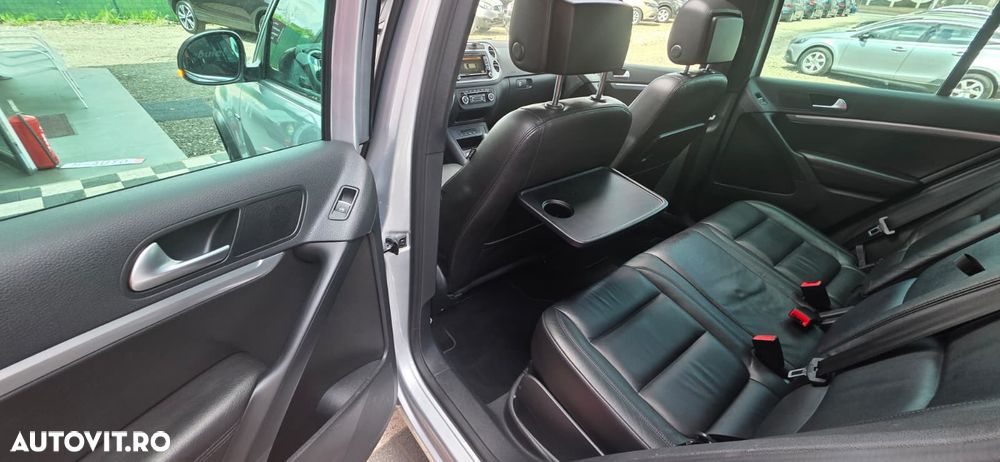 Volkswagen Tiguan - 10