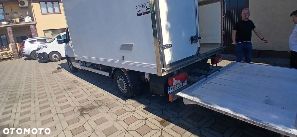 Mercedes-Benz Sprinter - 3