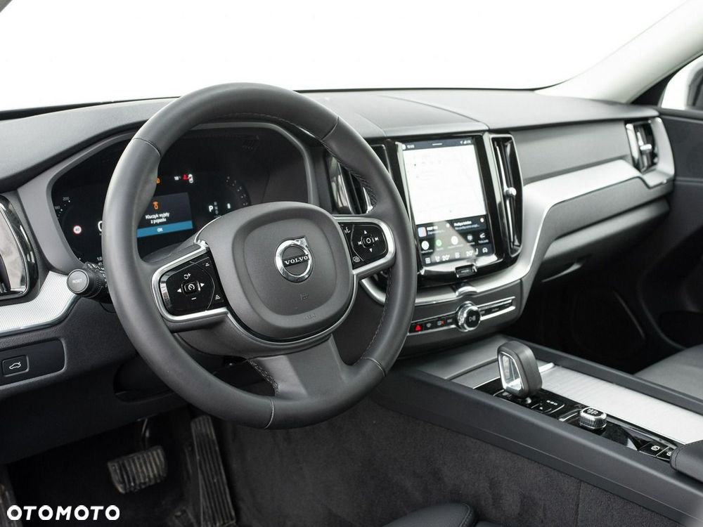 Volvo XC 60 B5 B AWD Plus Dark - 7