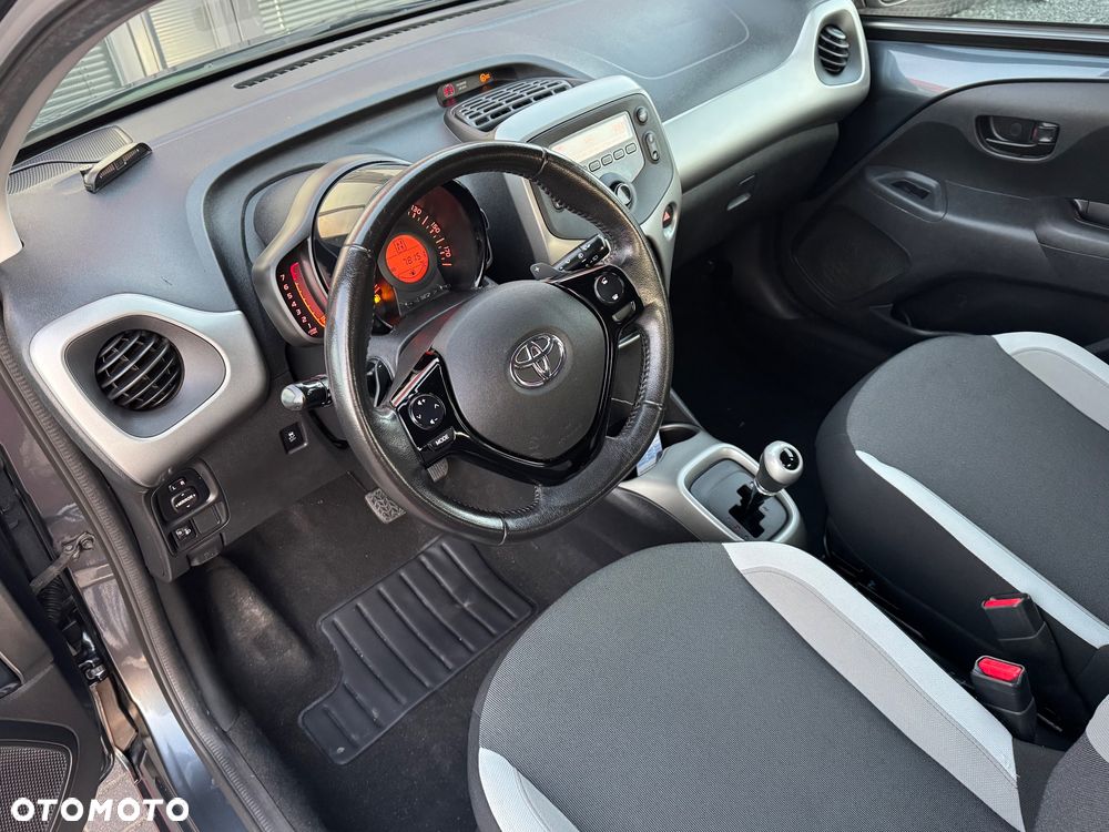 Toyota Aygo - 11