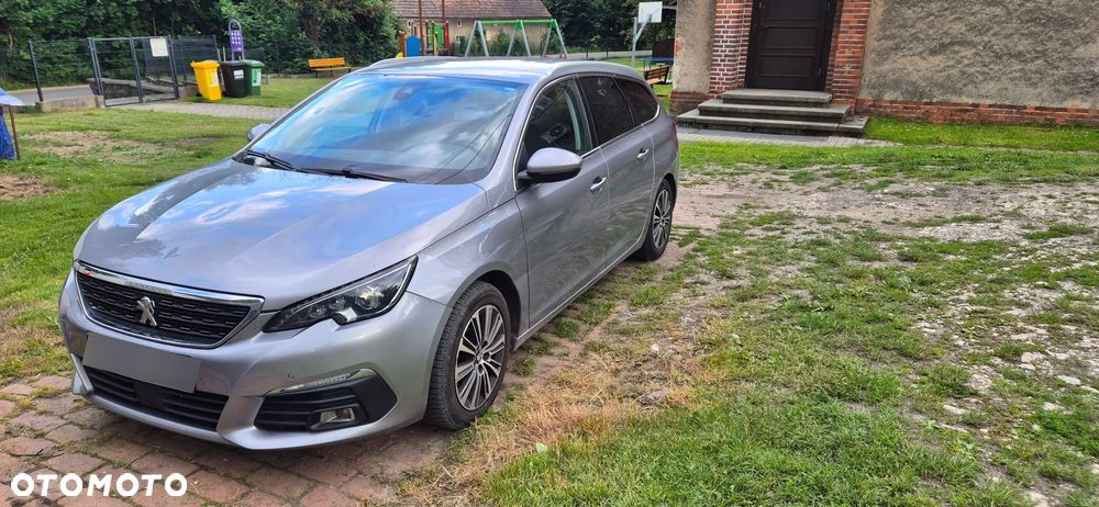 Peugeot 308 BlueHDi 130 EAT8 Active Pack - 9
