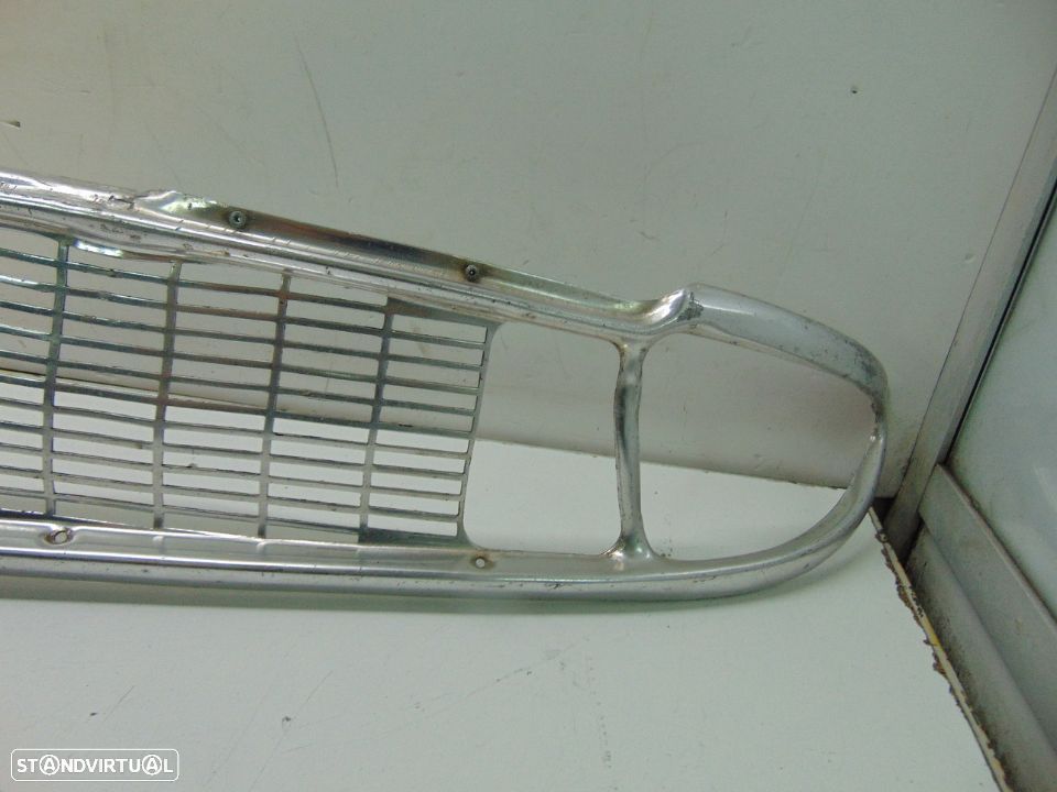 Ford anglia grelha frontal - 6