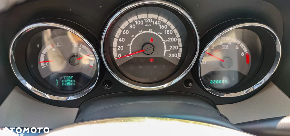 Dodge Caliber 2.0 SXT - 7