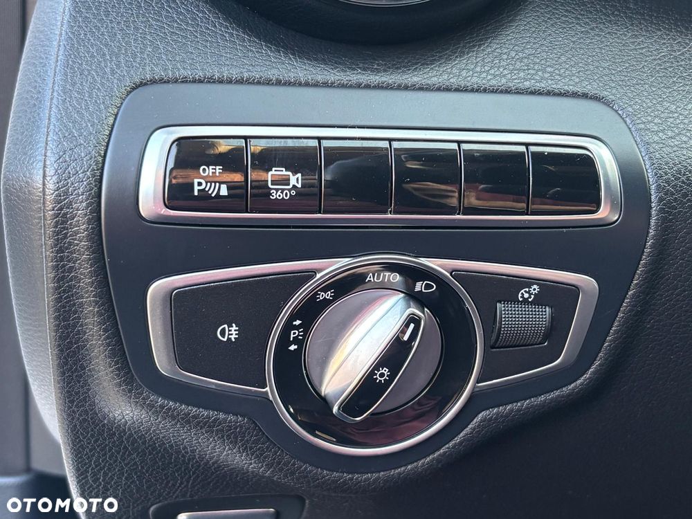 Mercedes-Benz Klasa C - 9