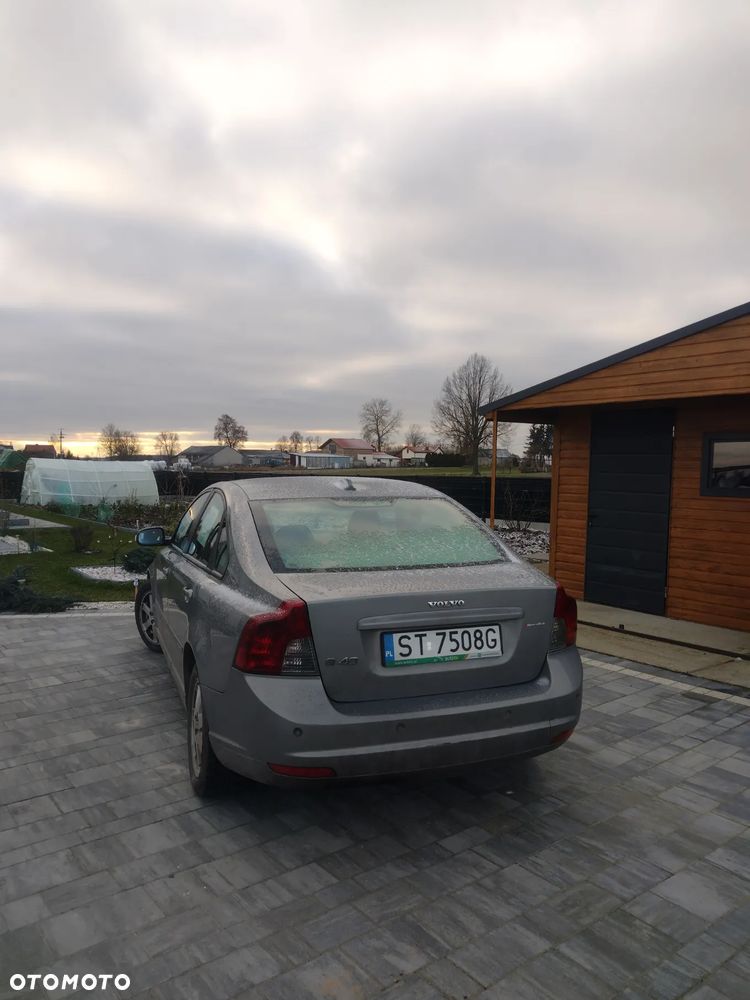 Volvo S40 2.0D DPF Powershift Summum - 4