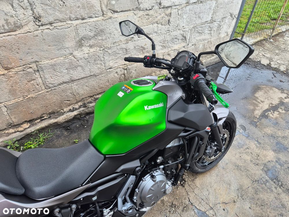 Kawasaki Z 650 - 19