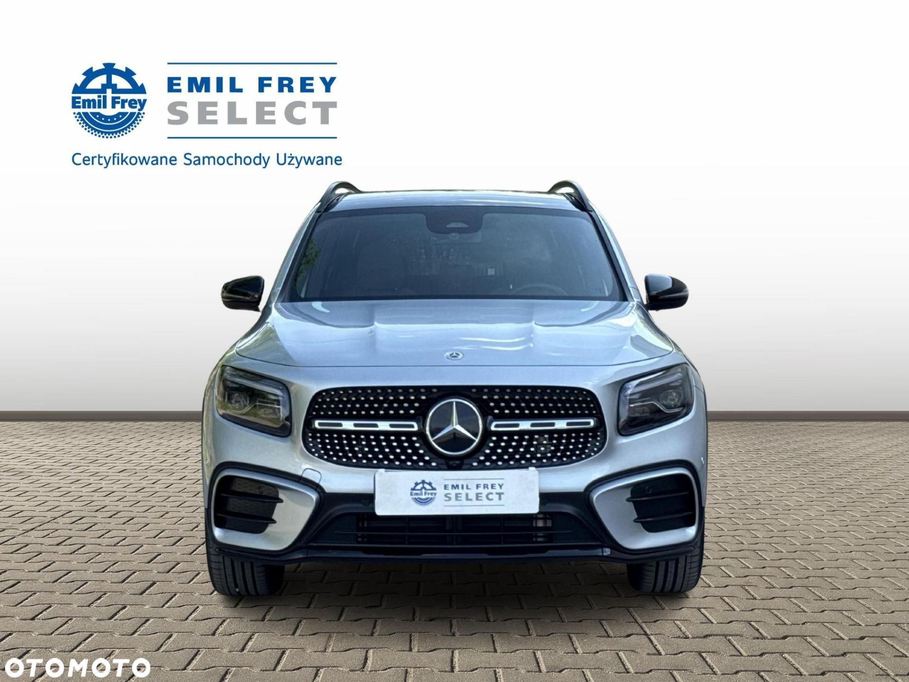 Mercedes-Benz GLB - 4