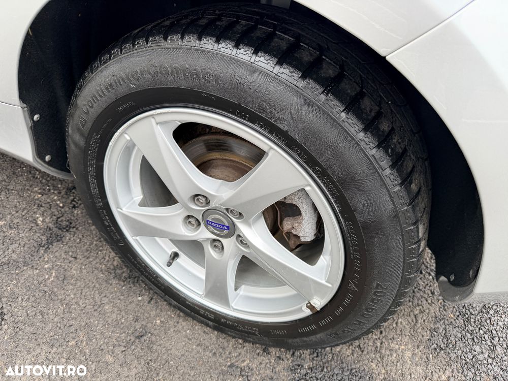 Volvo V40 D2 DRIVe Momentum - 14
