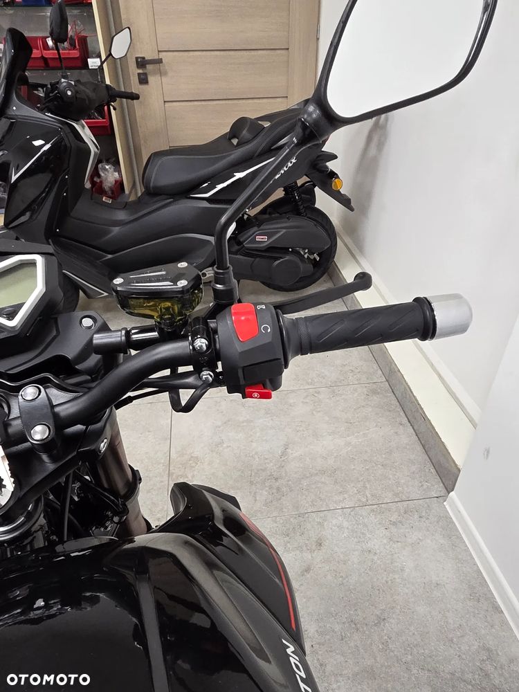 Barton NOXO 125 - 9