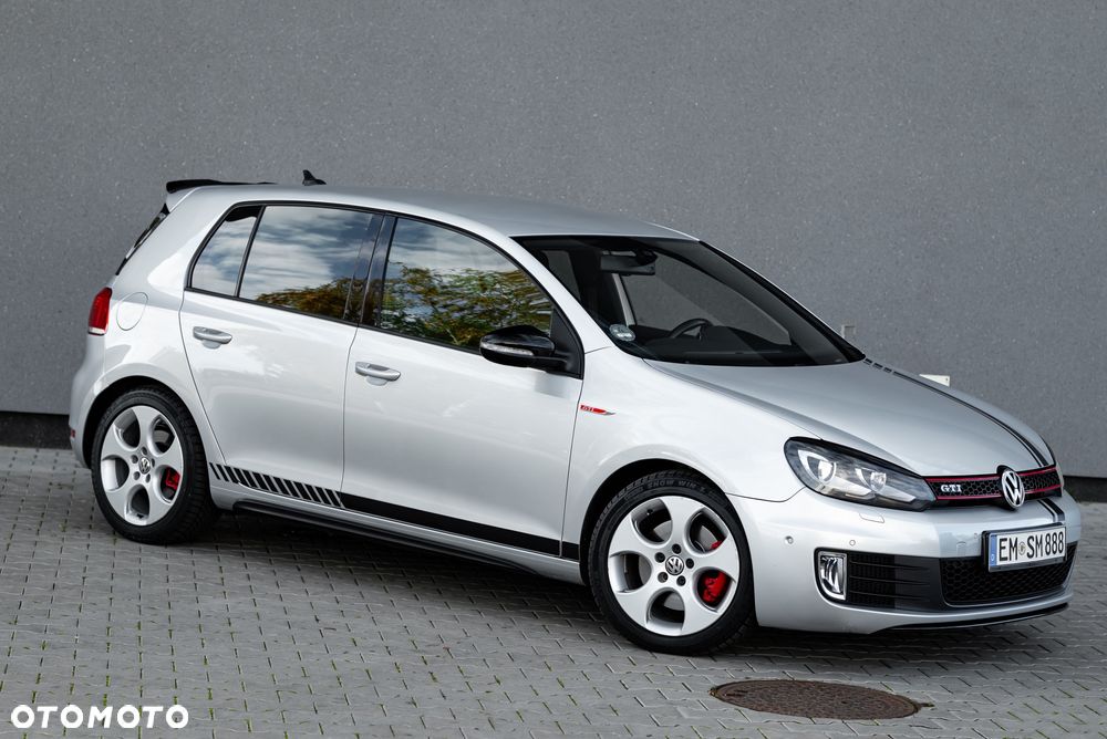 Volkswagen Golf 2.0 GTI - 3