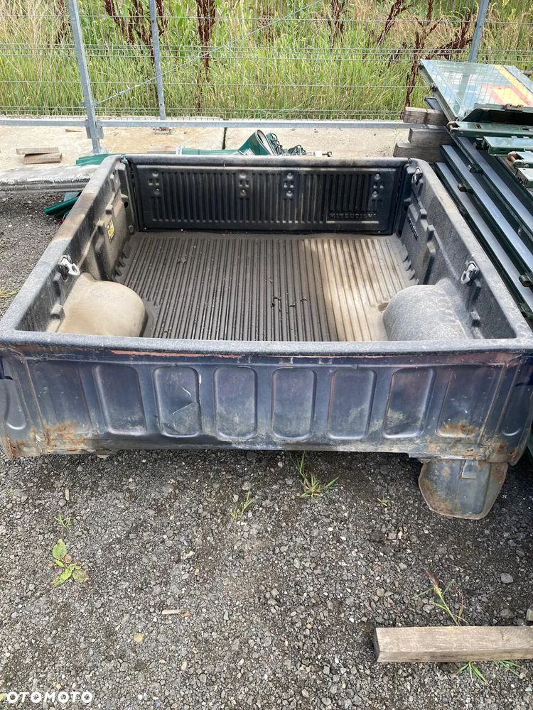 Mitsubishi L200 - 6