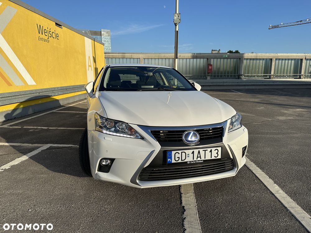 Lexus CT 200h Elegance - 2
