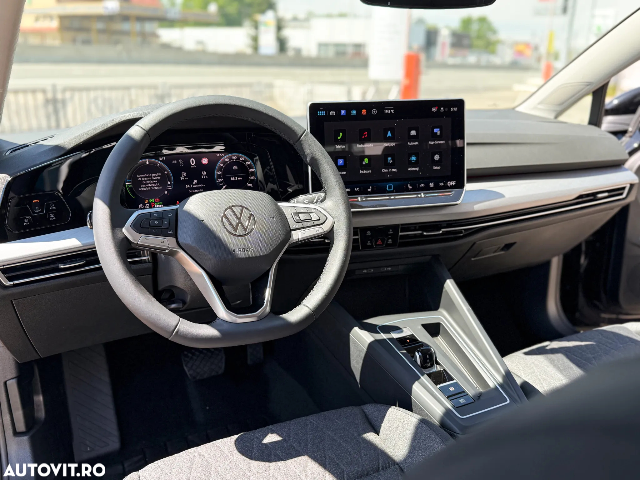 Volkswagen Golf 1.5 TSI eHybrid DSG PHEV Life - 8
