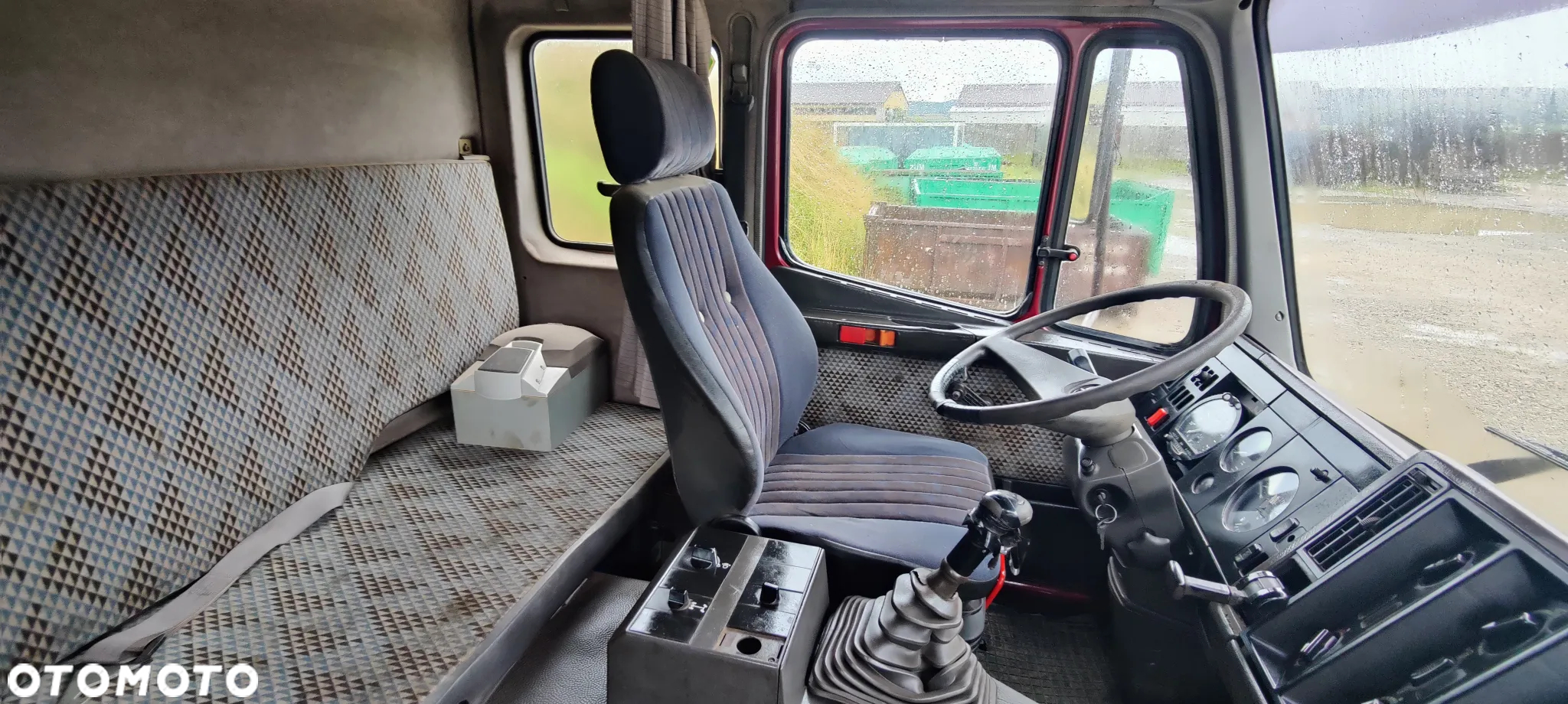 Mercedes-Benz 1726 - 5