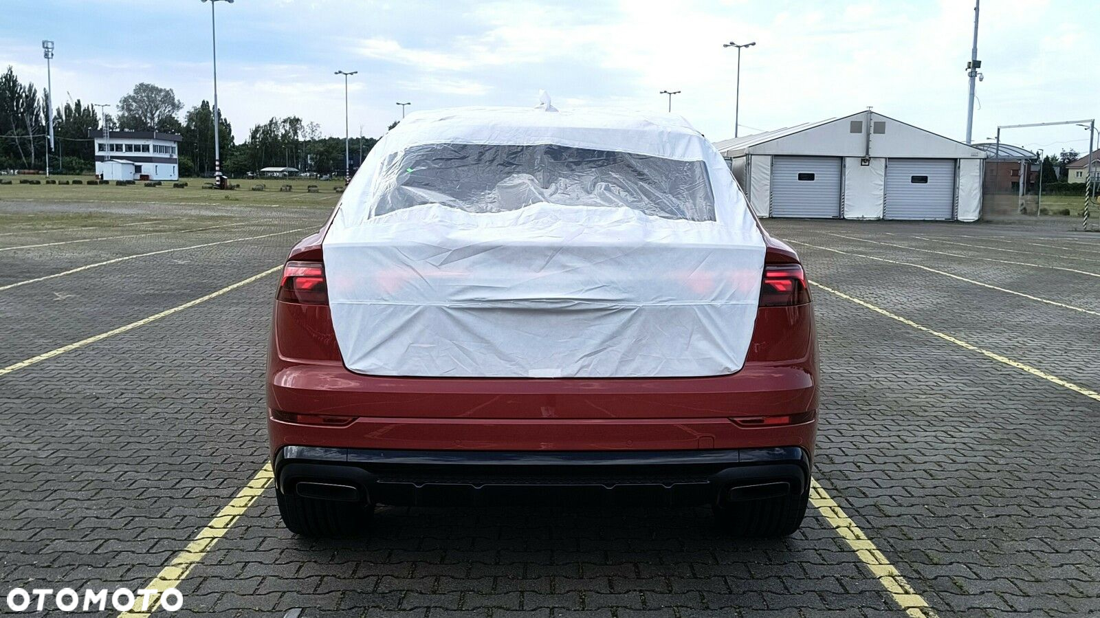 Audi Q8 - 10