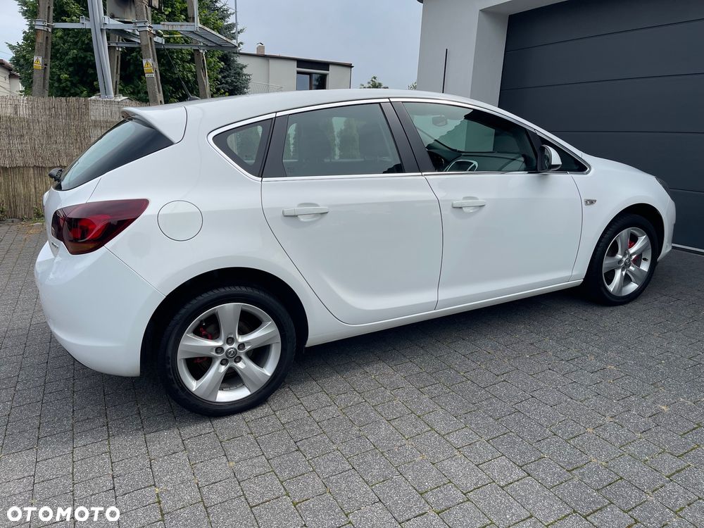 Opel Astra 1.4 Turbo Sport - 17