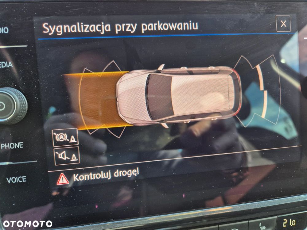 Volkswagen Golf - 13