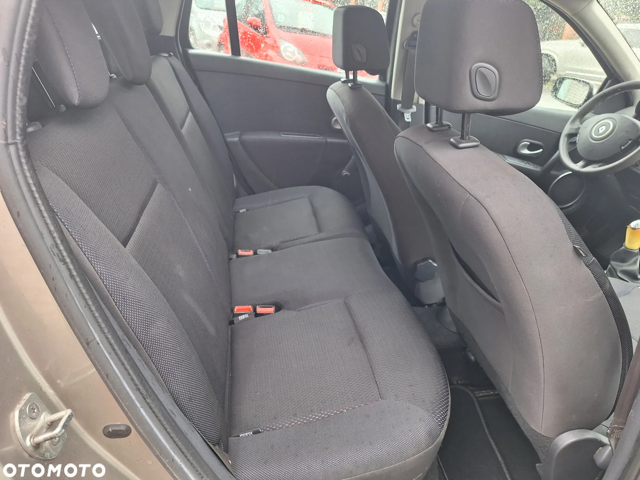 Renault Clio 1.2 TCE Authentique - 10