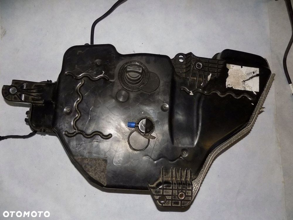 dw tiguan 5n2 zbiornik adblue 5n0131877 - 3