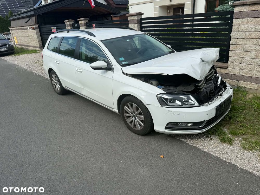 Volkswagen Passat 1.4 TSI BMT Comfortline - 1