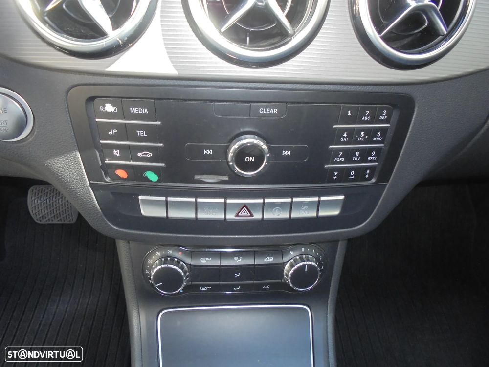 Mercedes-Benz B 200 d Urban Aut. - 14
