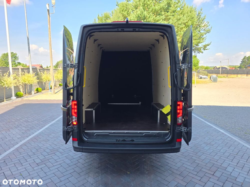 Volkswagen CRAFTER 4 MOTION AUTOMAT-8 Bie Długi 7-OSOBOWY BOGATA OPCJA WYPOSAŻENIA NAVI KAMERA COFANIA FUL LED LAKIER METALIZOWANY SALON PL STAN NOWY - 38
