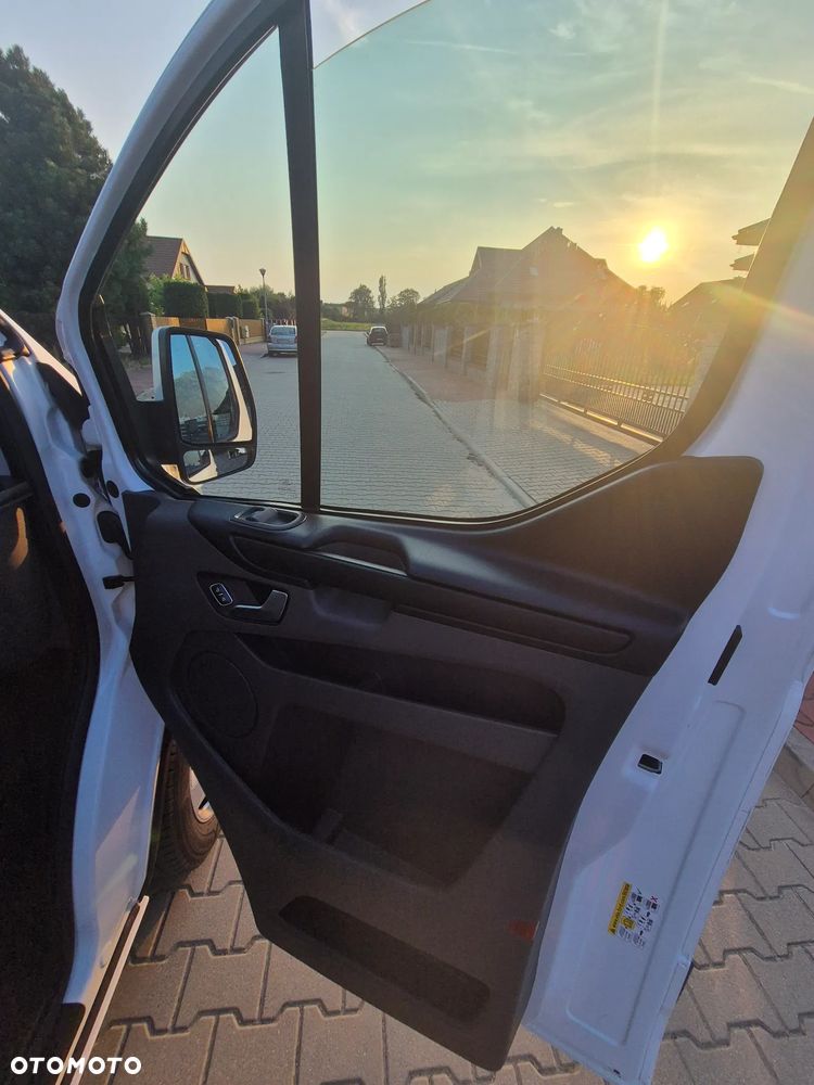 Ford Custom 2.0Tdci 2020r 130 koni 150tys km Ledy kamera klima webasto Super stan - 21