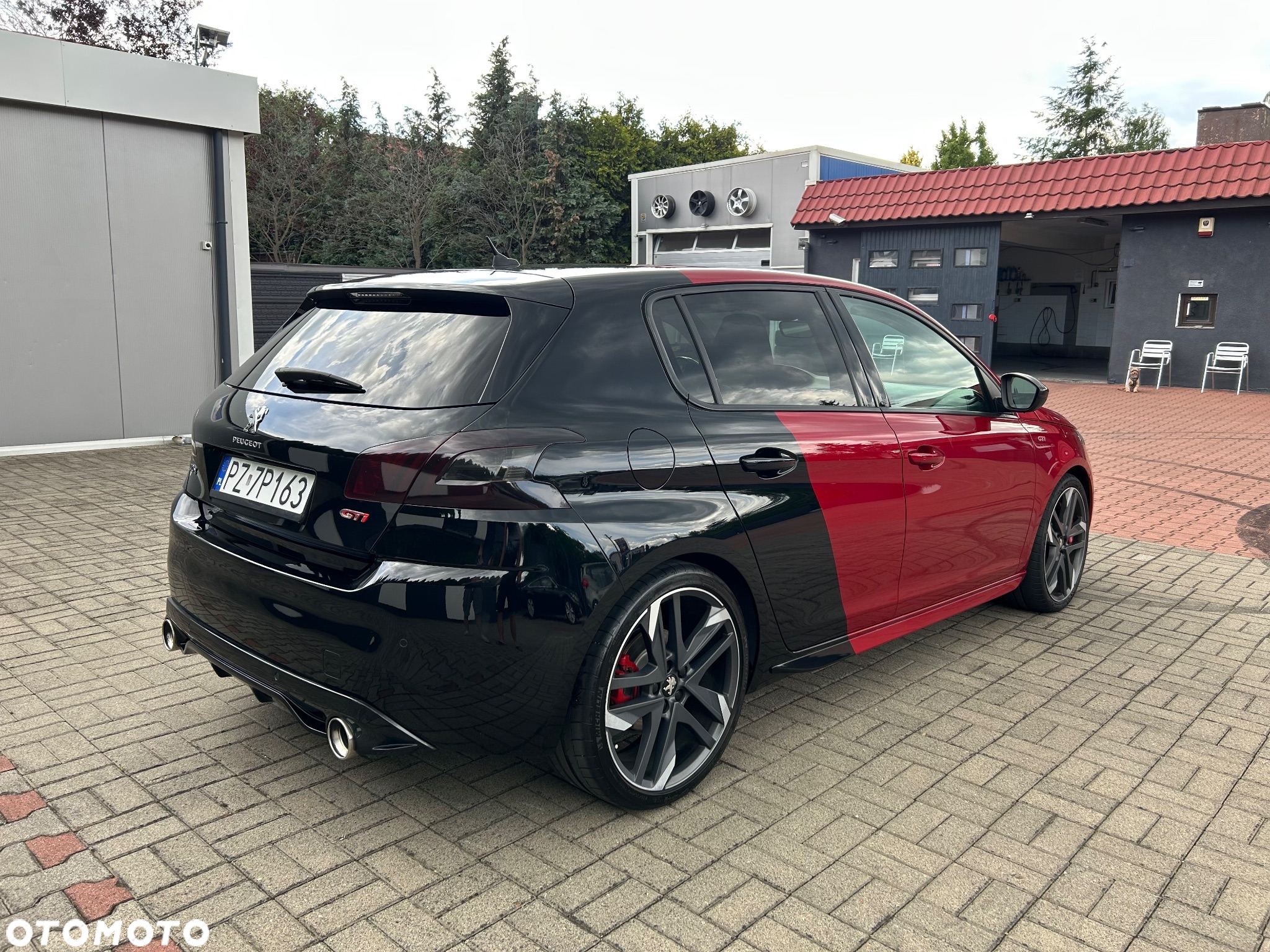 Peugeot 308 1.6 e-THP GTi by Sport S&S - 5